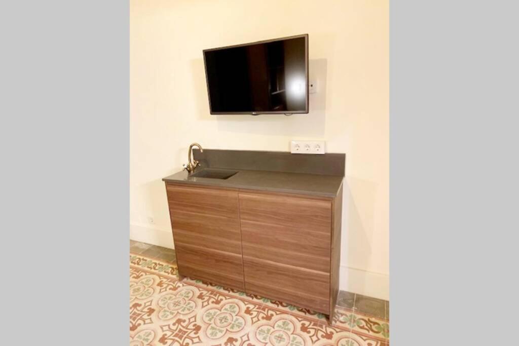Cozy Studio With Balcony In The Best Place Appartamento Sitges Esterno foto